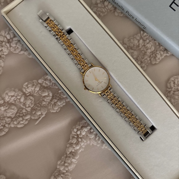 Rosefield watch - Picture 1 of 3